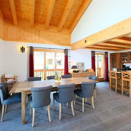 Chalet Chalet Lawrence